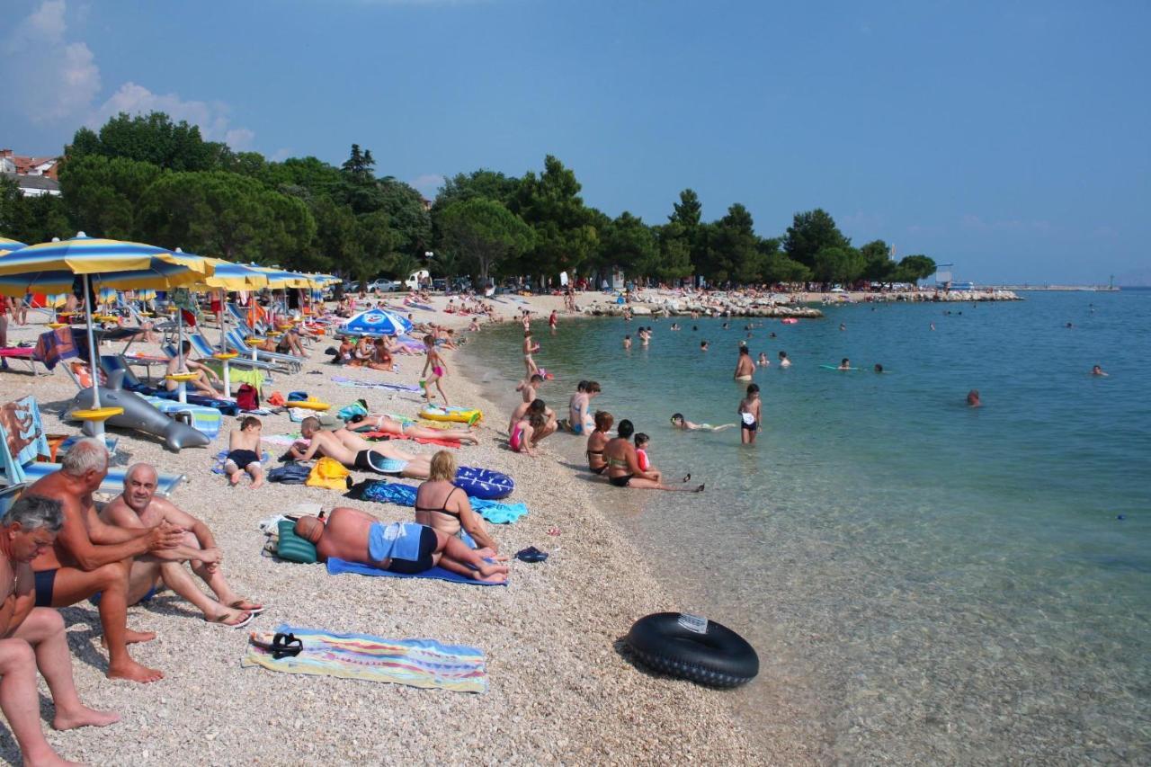 Apartments With A Parking Space Crikvenica - 11307 外观 照片